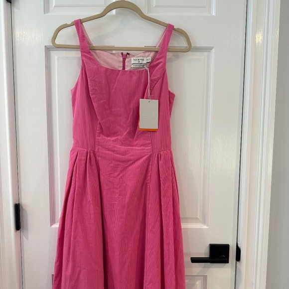 Dress - Picture 1 of 1